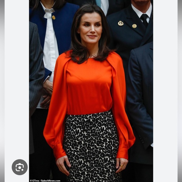 ZARA Orange Satin Blouse With Voluminous Sleeves Sz: Large - Picture 5 of 7